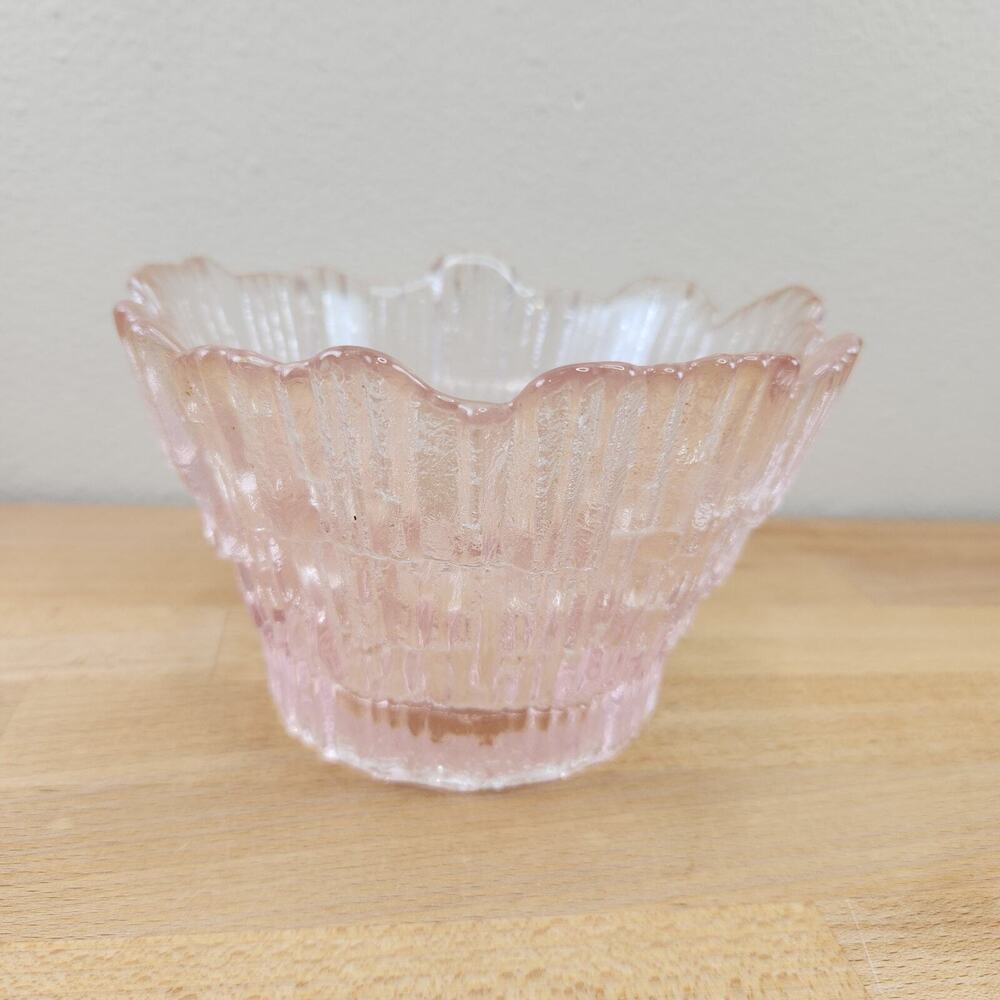 Vintage Dalzell Viking Pink Ice Glimmer 6" Bowl